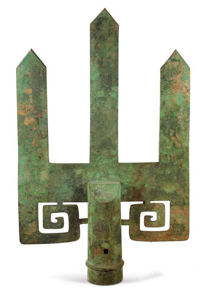 白狄鲜虞中山国出土青铜器和成吉思汗时期苏鲁锭